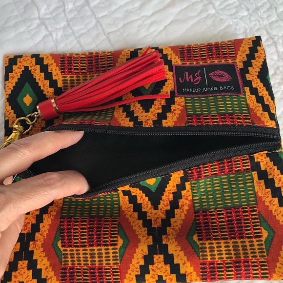 Makeup Junkie Bag Small “Jamaican Me Crazy” Print - Picture 5 of 9